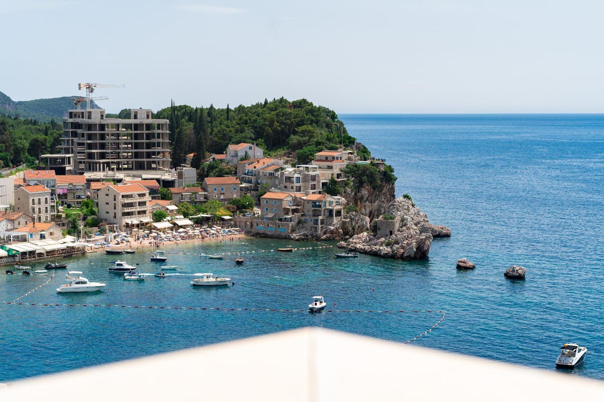 Niki Apartments Przno Sveti Stefan Extérieur photo